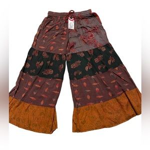 BL/RD10.  222607. PALLOZO PANTS by Sacred Threads L/XL